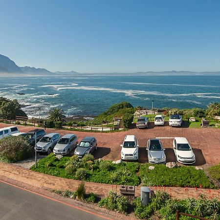 Walker Bay Luxury Seafront Apartment Hermanus Exterior photo